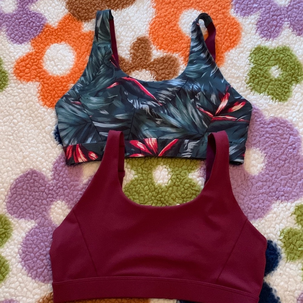 LOLË sport bra